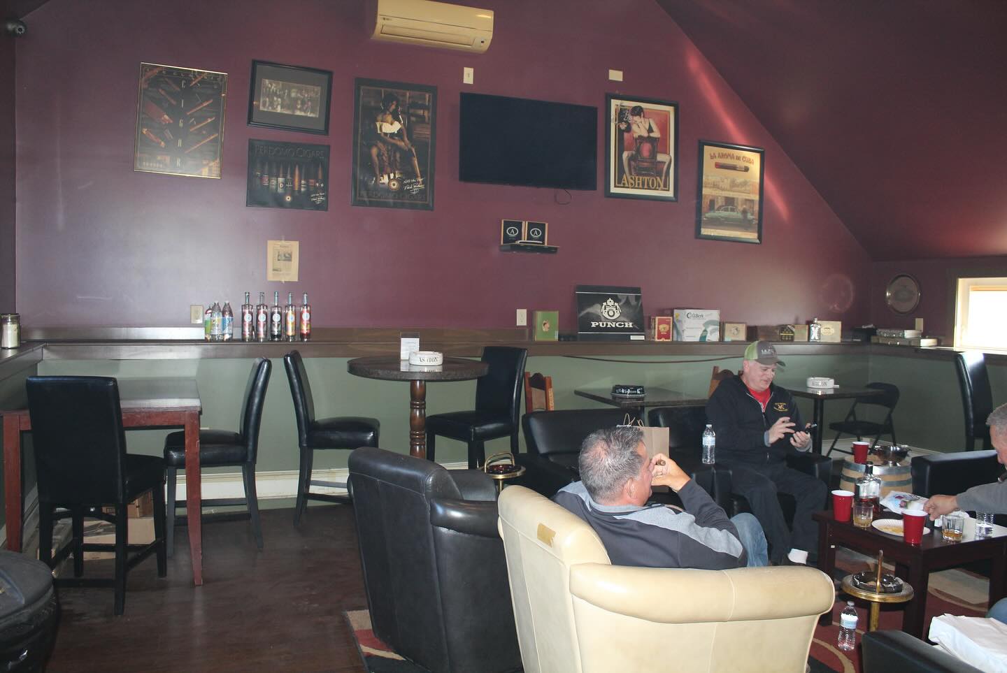 Up In Smoke Fine Cigars