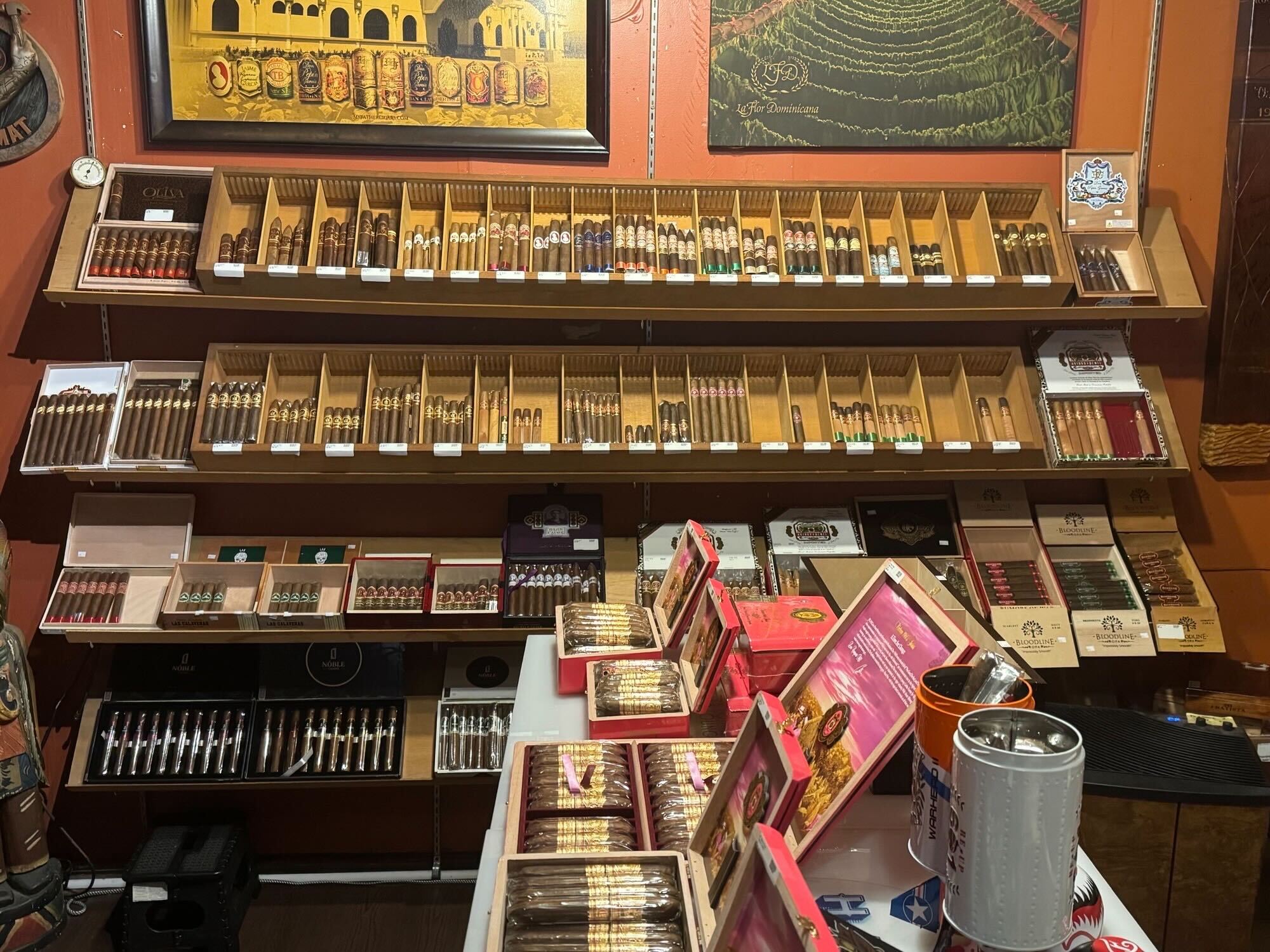 Havana Dreams Cigar Lounge