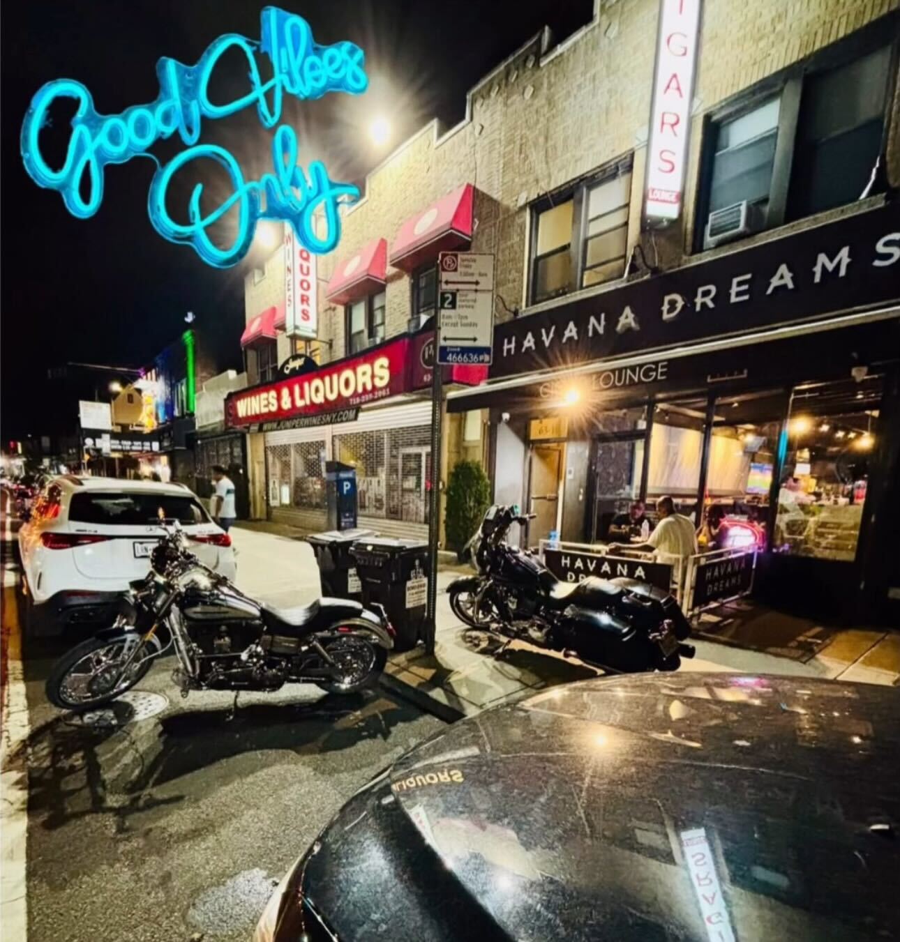 Havana Dreams Cigar Lounge