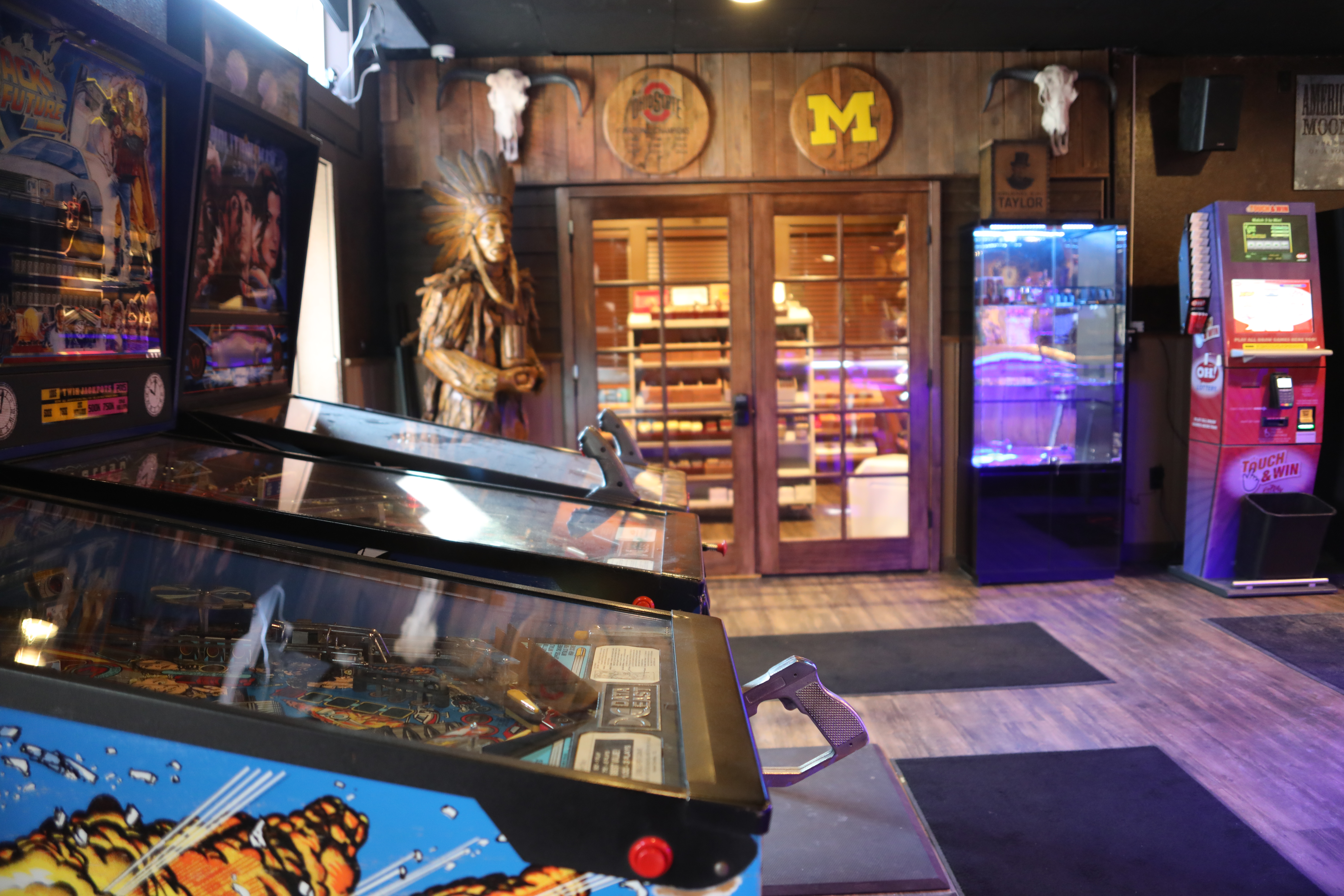 Haskins Hideout Cigar And Bourbon Lounge