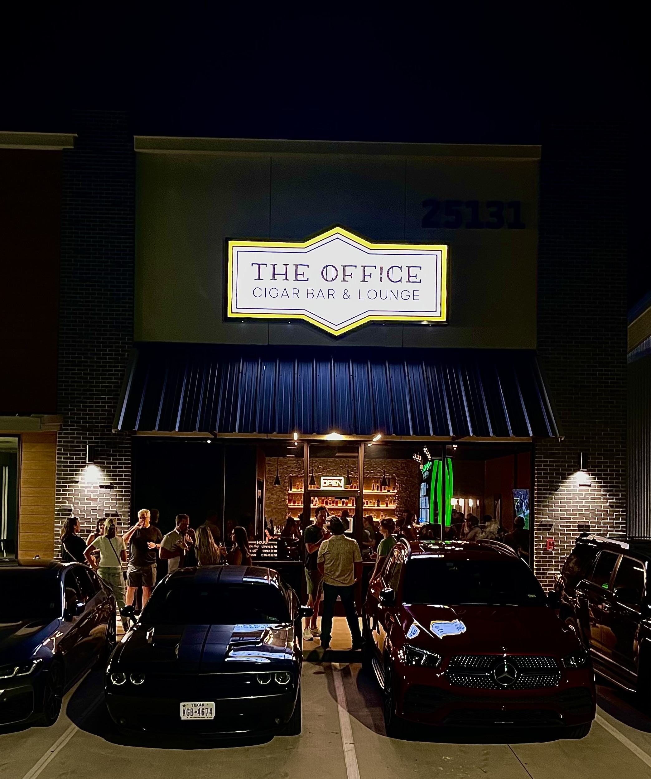 The Office Cigar Bar & Lounge in Tomball, TX